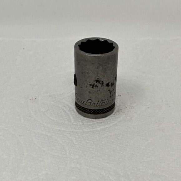 New Britain Socket 5/8" 12 Point Shallow 1/2" Drive NT1220 Made in USA Vintage - Picture 8 of 10